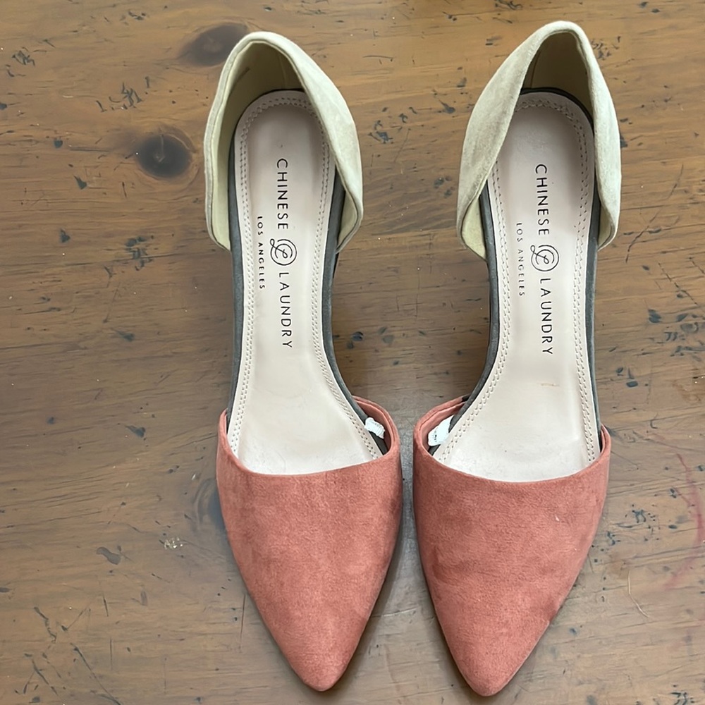 Two tone pumps